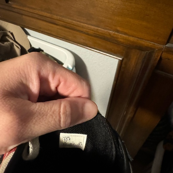 Vans Red and White Checkered Low-Tops - Picture 6 of 6